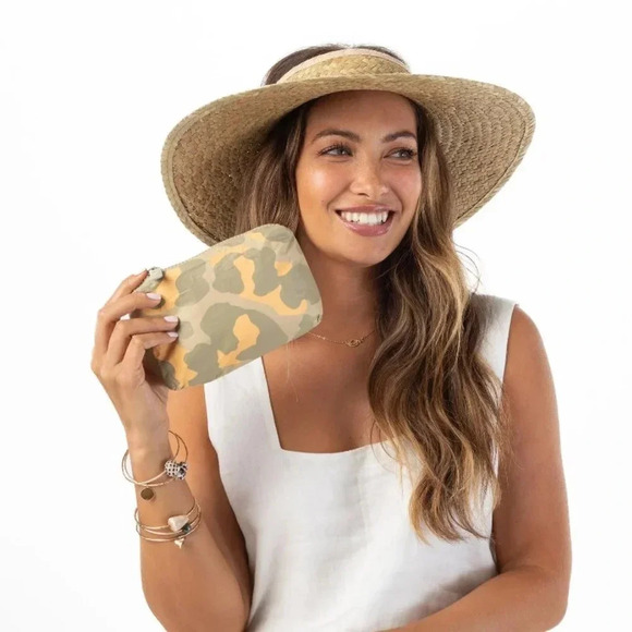 Aloha Collection Mini Pouch, Jaguar, cutie on dune - Picture 3 of 6